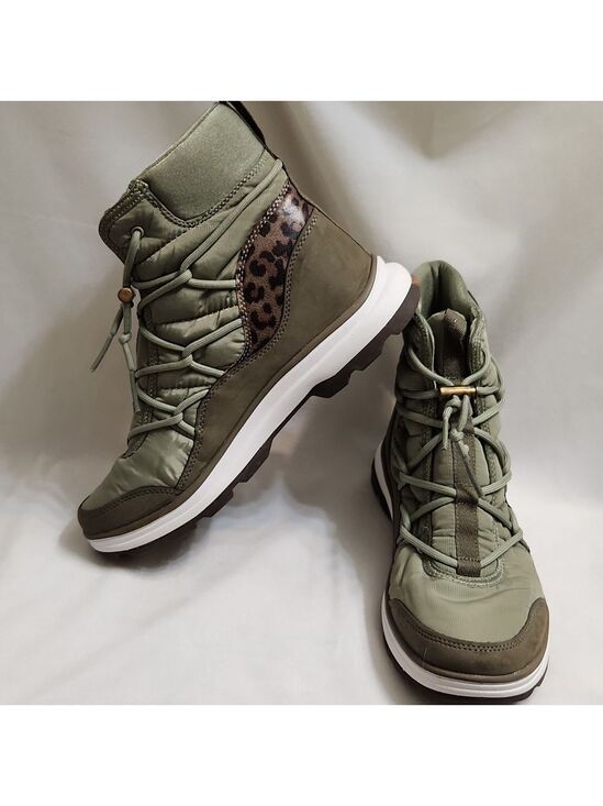 Ryka Shoes - Ryka Water Repellent Bungee Brae Exotic Lace-up Animal Print boots (w size 7.5)